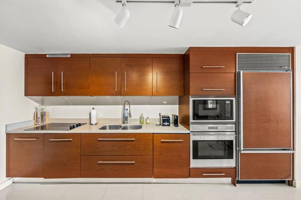 マイアミIconbrickellアパートメント エクステリア 写真